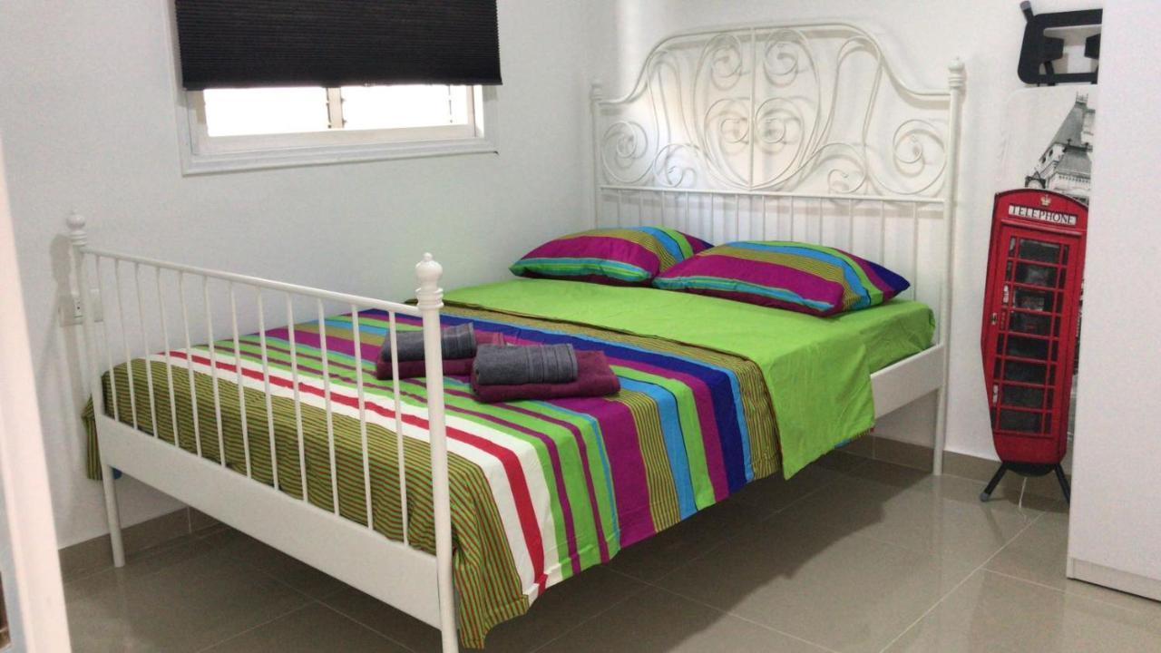 Isramax Apartment Near The Beach. Bat Yam Esterno foto