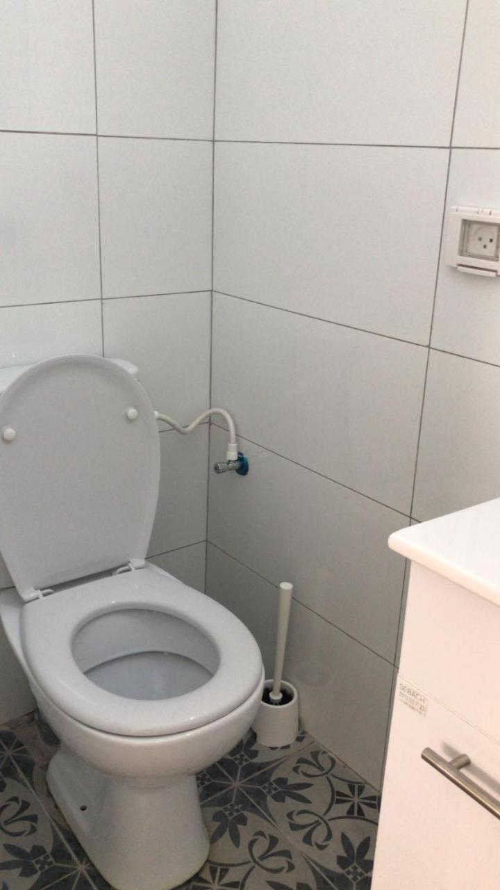 Isramax Apartment Near The Beach. Bat Yam Esterno foto
